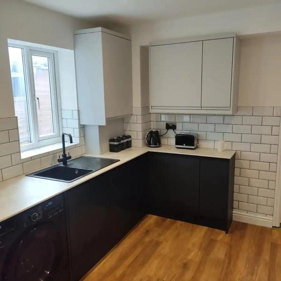 Lovely Refurbished Apartments, Morecambe Promenade Luaran gambar